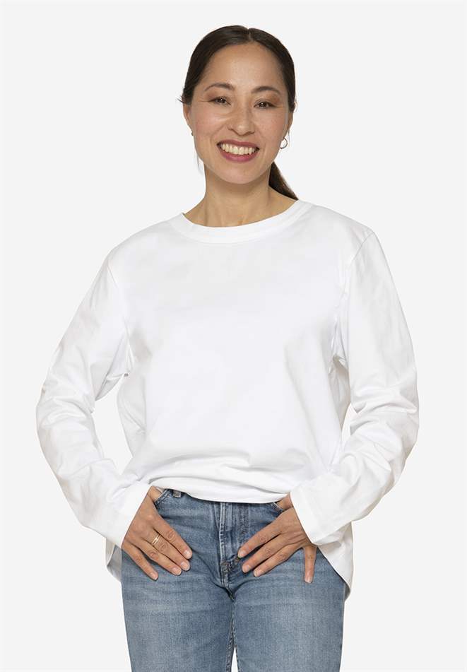 Billede af Hvid t-shirt i 100% økologisk bomuld med ammefunktion